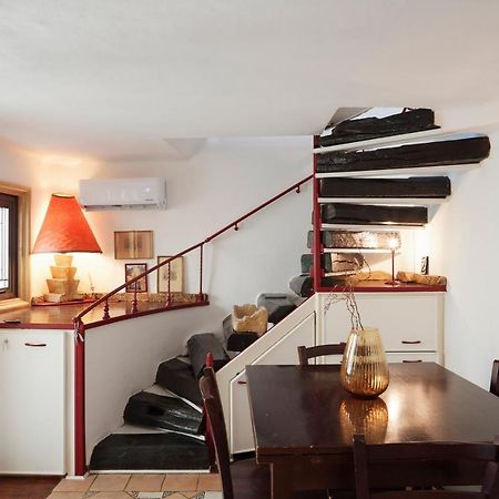 Upstairs - Skylight Apartment Lecce Exterior photo