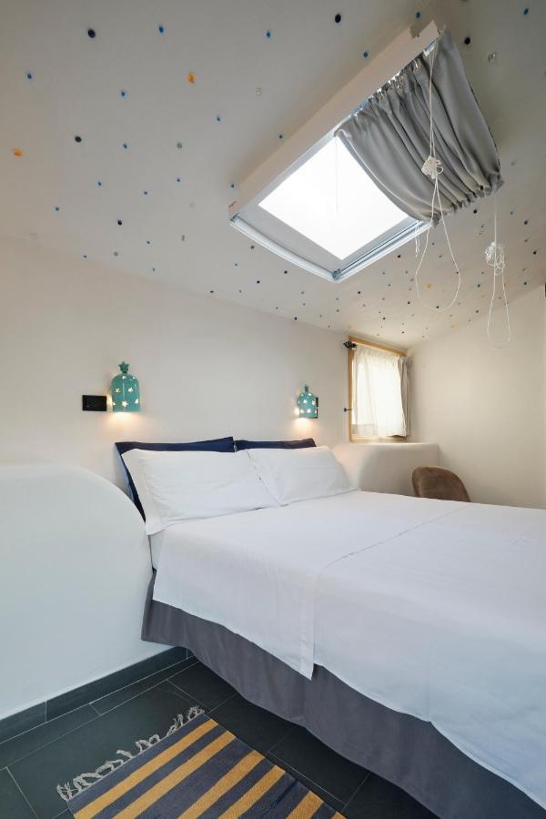 Upstairs - Skylight Apartment Lecce Exterior photo